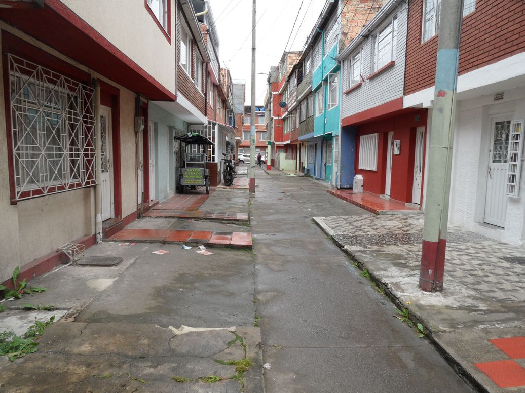 Casa de 6 alcobas en venta en Garces Navas Oriental, Bogotá, 216 m² · foto 10 de 20