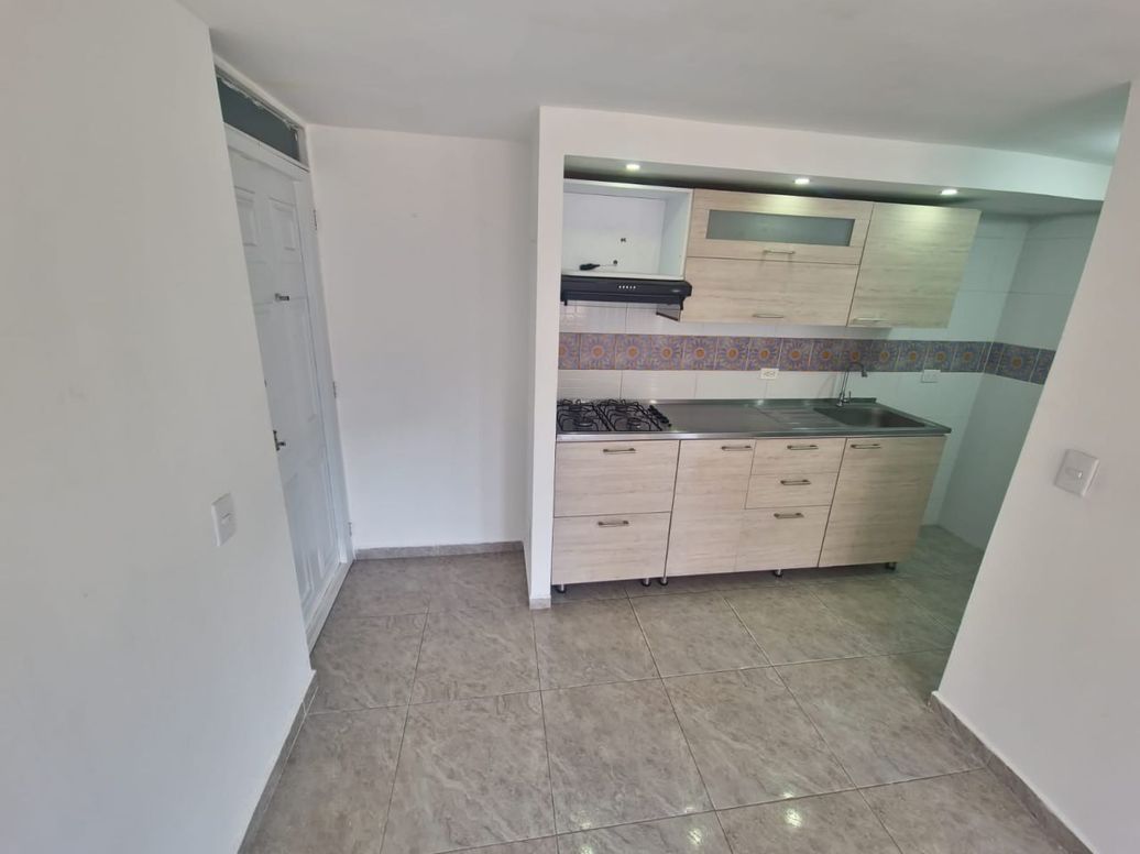 Apartamento de 2 alcobas en venta en Morabia, Bogotá, 49 m² · foto 3 de 11