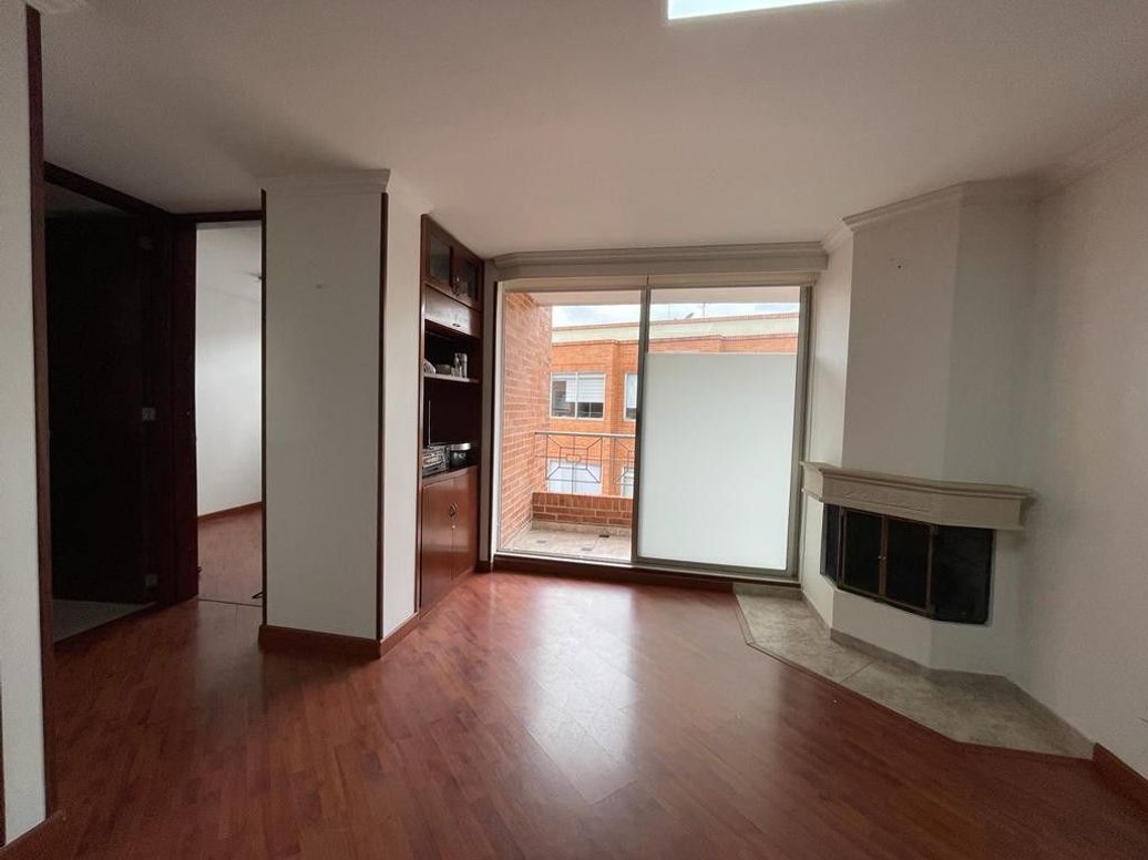 Apartamento de 4 alcobas en venta en El Contador, Bogotá, 130 m² · foto 3 de 20