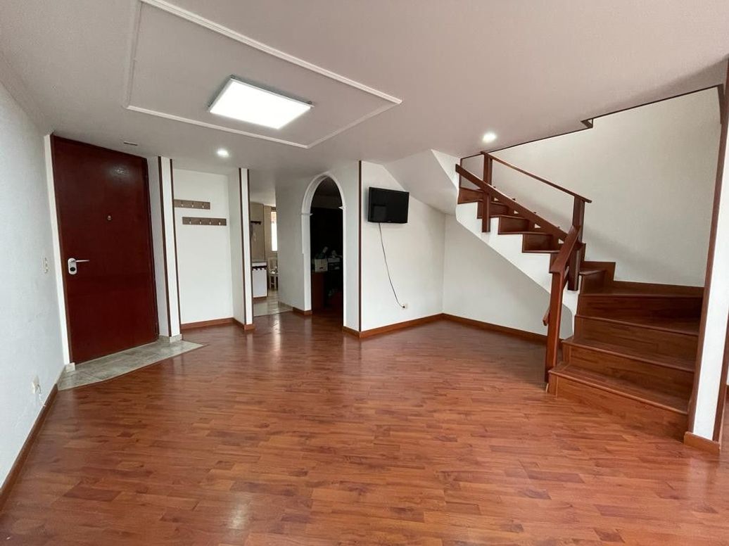 Apartamento de 4 alcobas en venta en El Contador, Bogotá, 130 m² · foto 9 de 20
