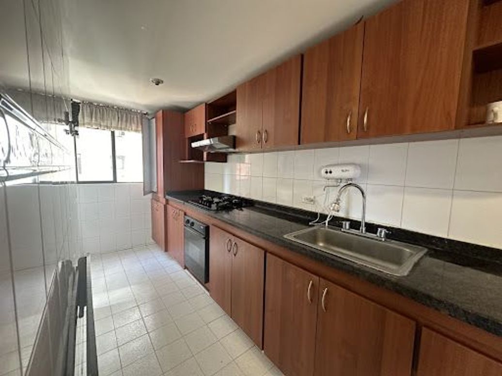 Apartamento de 3 alcobas en venta en Colina Campestre, Bogotá, 102 m² · foto 7 de 18