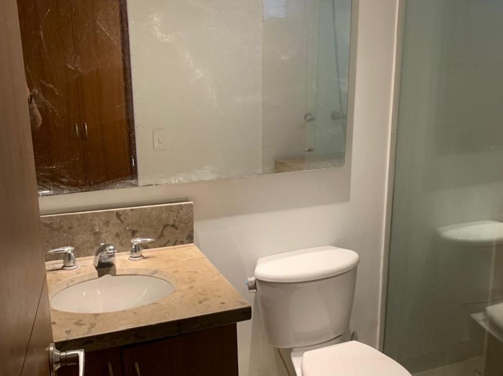 Apartamento de 3 alcobas en arriendo en El Plan, Bogotá, 78 m² · foto 5 de 10