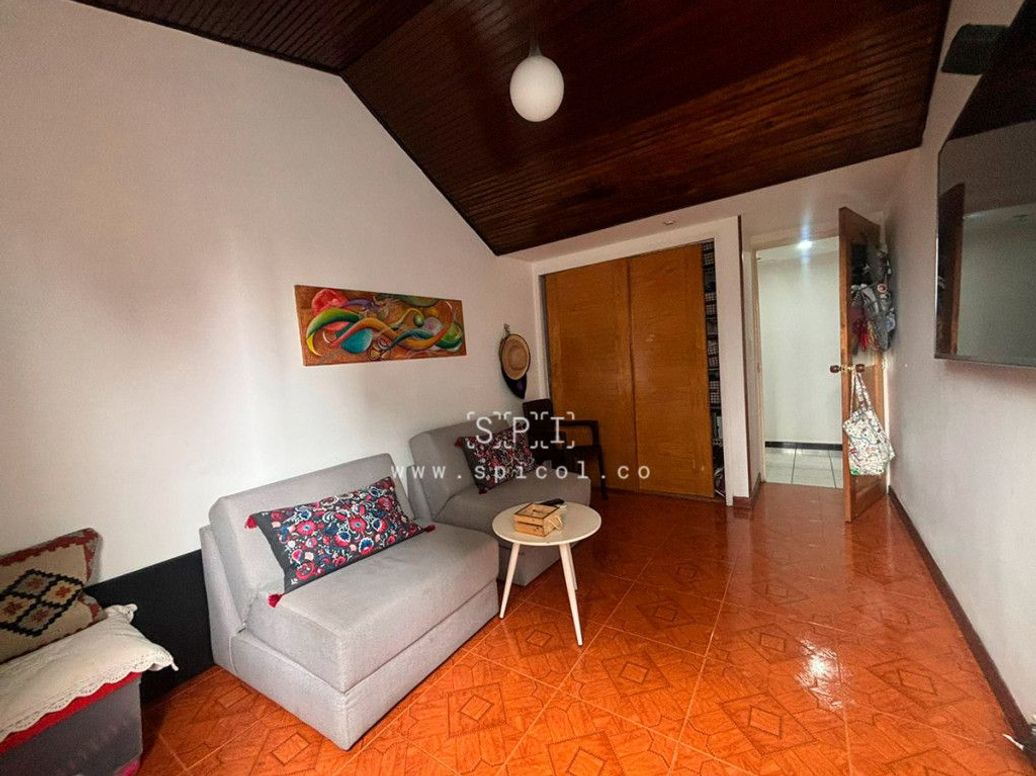 Apartamento de 4 alcobas en venta en Gran América, Bogotá, 150 m² · foto 14 de 18