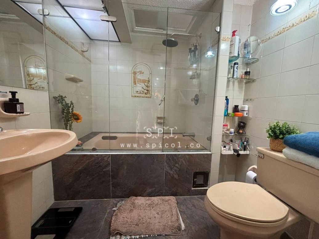 Apartamento de 4 alcobas en venta en Gran América, Bogotá, 150 m² · foto 12 de 18