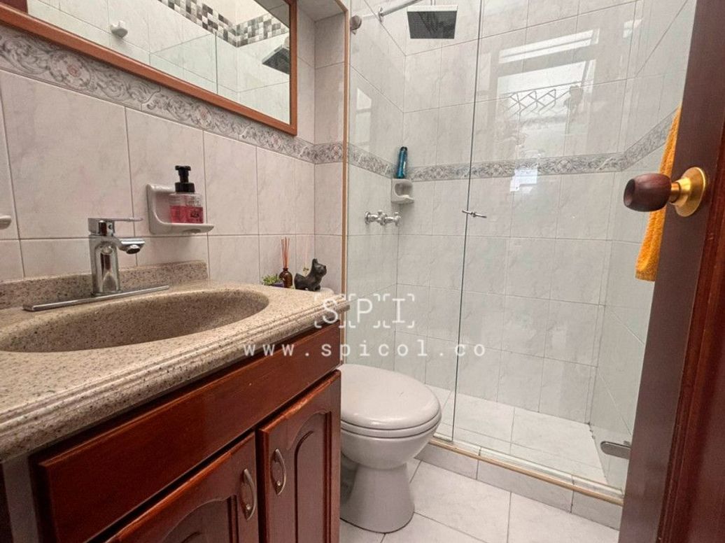 Apartamento de 4 alcobas en venta en Gran América, Bogotá, 150 m² · foto 6 de 18