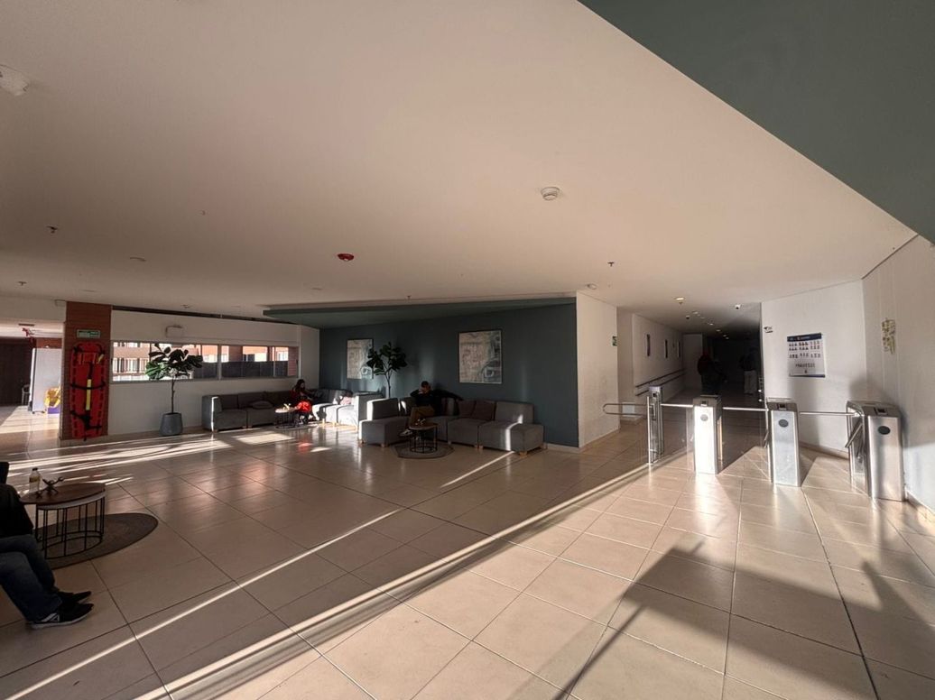 Apartaestudio en venta en El Redil, Bogotá, 35 m² · foto 4 de 19