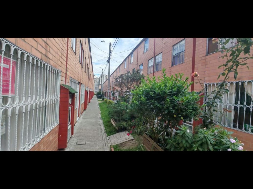 Casa de 2 alcobas en venta en Galán, Bogotá, 50 m² · foto 15 de 18
