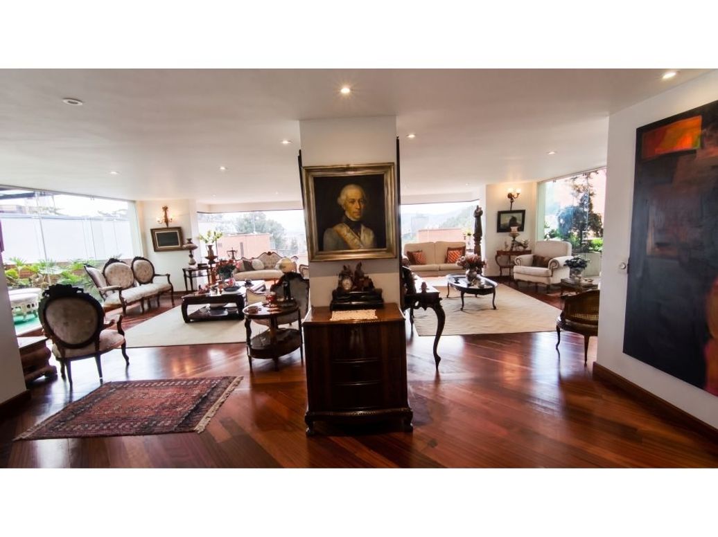 Apartamento de 3 alcobas en venta en Chicó Alto, Bogotá, 467 m² · foto 8 de 20