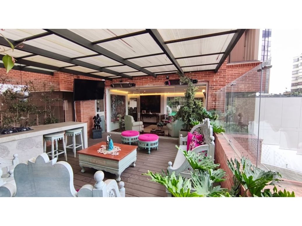 Apartamento de 3 alcobas en venta en Chicó Alto, Bogotá, 467 m² · foto 5 de 20