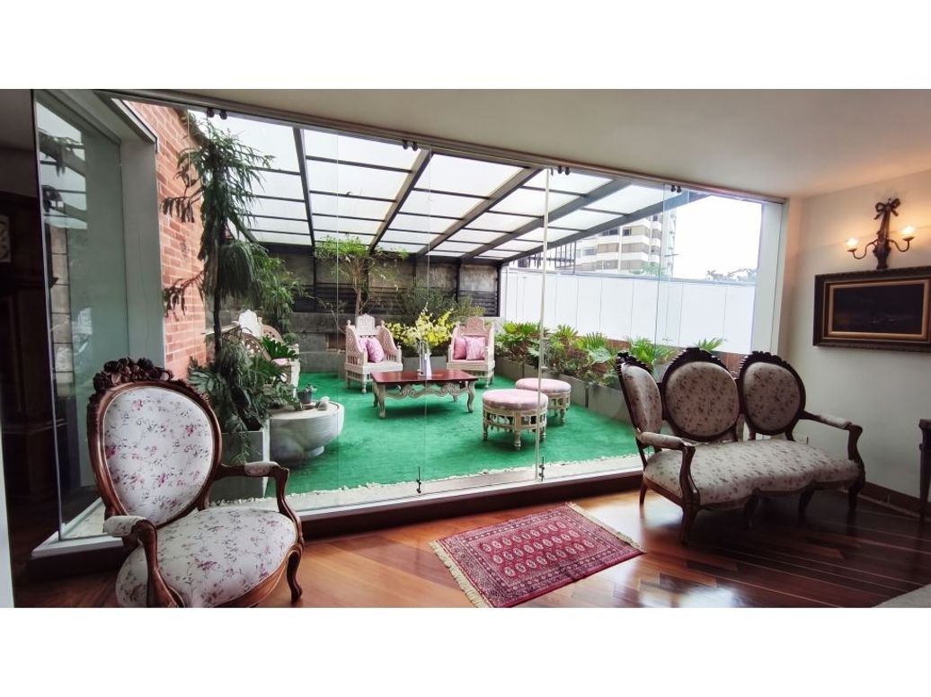 Apartamento de 3 alcobas en venta en Chicó Alto, Bogotá, 467 m² · foto 6 de 20