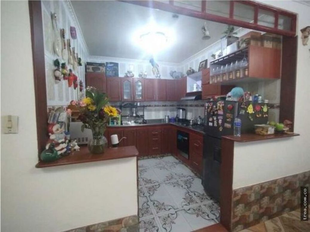 Casa de 10 alcobas en venta en Gran Britalia Et. I, Bogotá, 373 m² · foto 13 de 19
