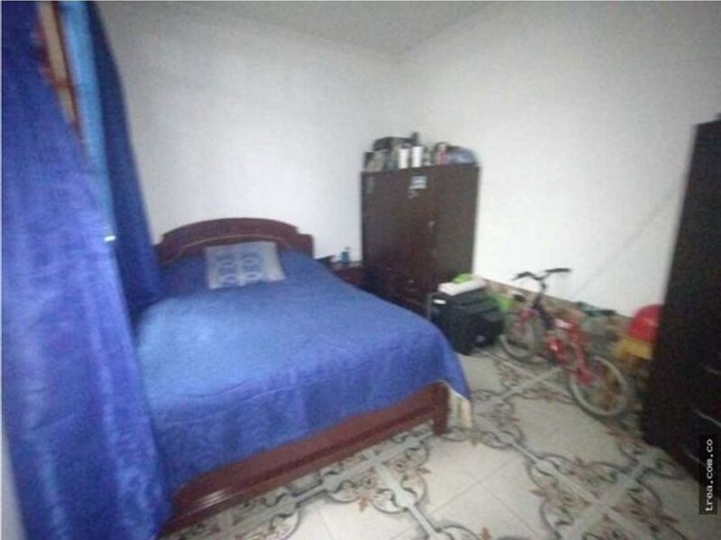 Casa de 10 alcobas en venta en Gran Britalia Et. I, Bogotá, 373 m² · foto 18 de 19