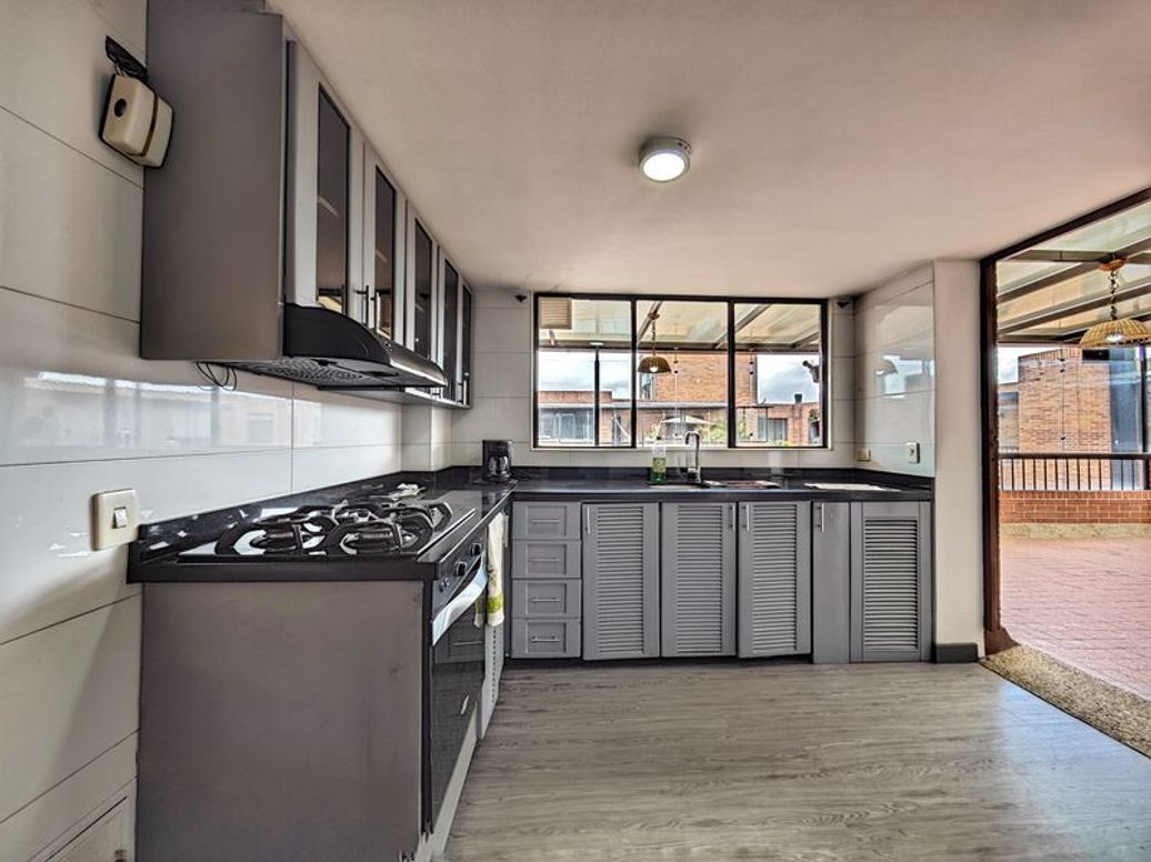 Apartamento de 3 alcobas en venta en Iberia, Bogotá, 103 m² · foto 4 de 20