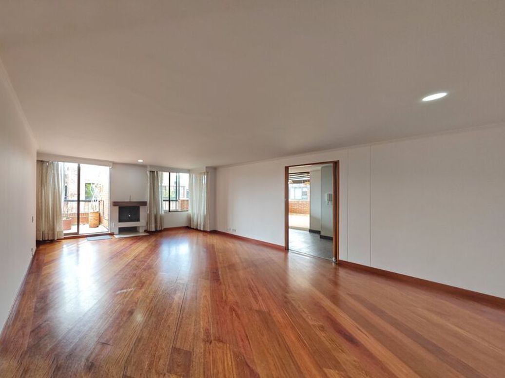Apartamento de 3 alcobas en venta en Iberia, Bogotá, 103 m² · foto 2 de 20