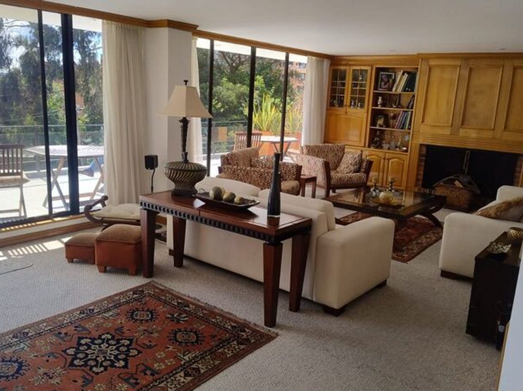 Apartamento de 3 alcobas en venta en Santa Ana Oriental, Bogotá, 430 m² · foto 2 de 10