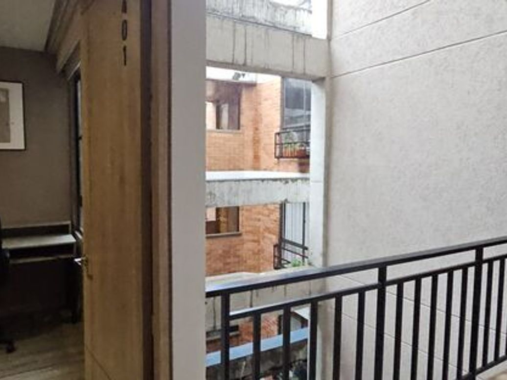 Apartaestudio en arriendo en La Macarena, Bogotá, 46 m² · foto 2 de 20