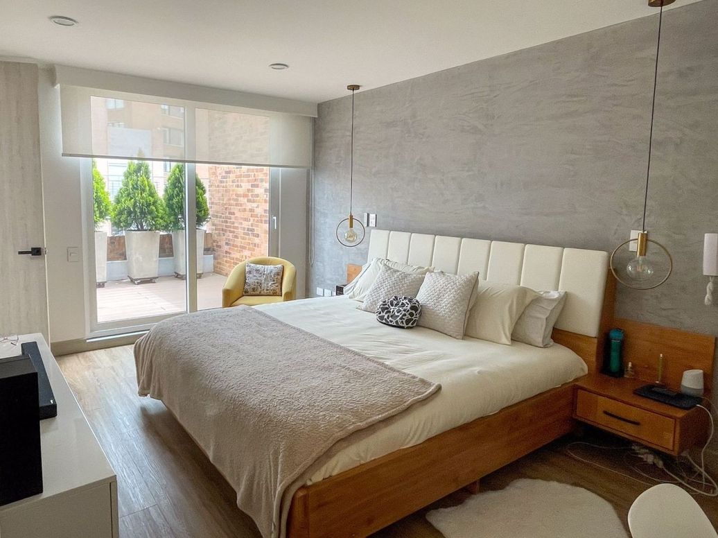 Apartamento de 3 alcobas en venta en Santa Barbara Oriental, Bogotá, 181 m² · foto 4 de 19