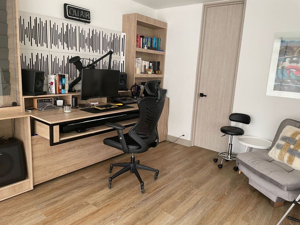 Apartamento de 3 alcobas en venta en Santa Barbara Oriental, Bogotá, 181 m² · foto 9 de 19