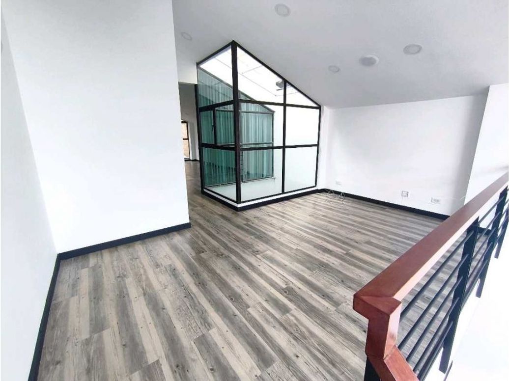 Apartamento de 3 alcobas en venta en Pardo Rubio, Bogotá, 114 m² · foto 19 de 20