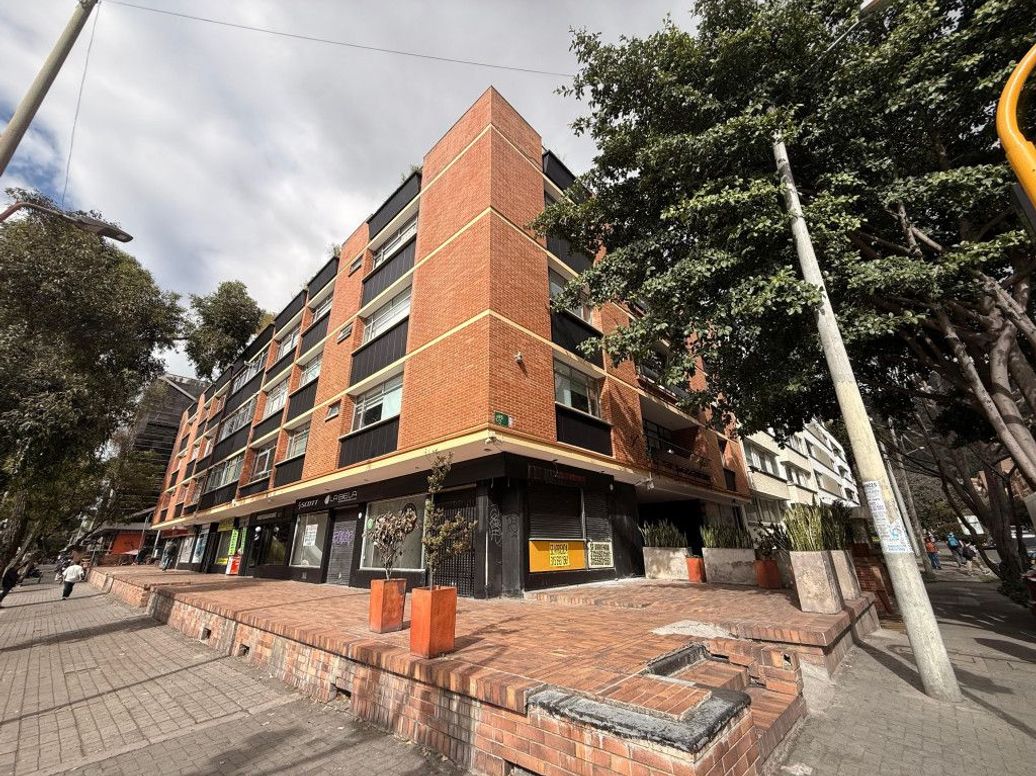 Apartamento de 2 alcobas en venta en Chico Norte Et. Ii, Bogotá, 147 m² · foto 18 de 18