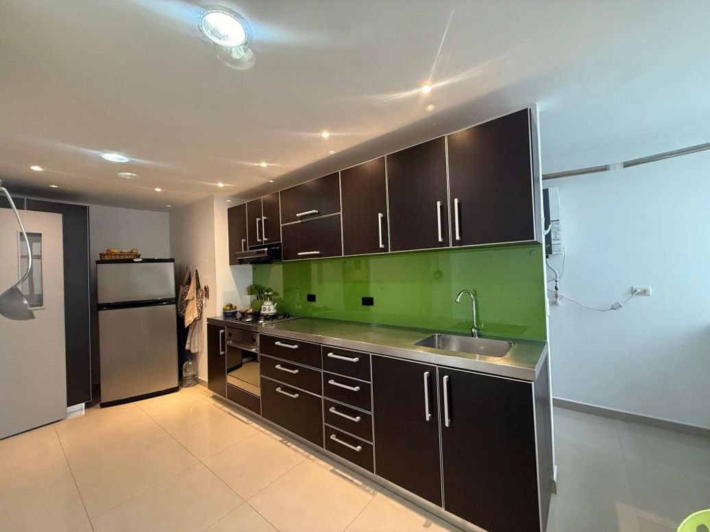 Apartamento de 2 alcobas en venta en Chico Norte Et. Ii, Bogotá, 147 m² · foto 9 de 18