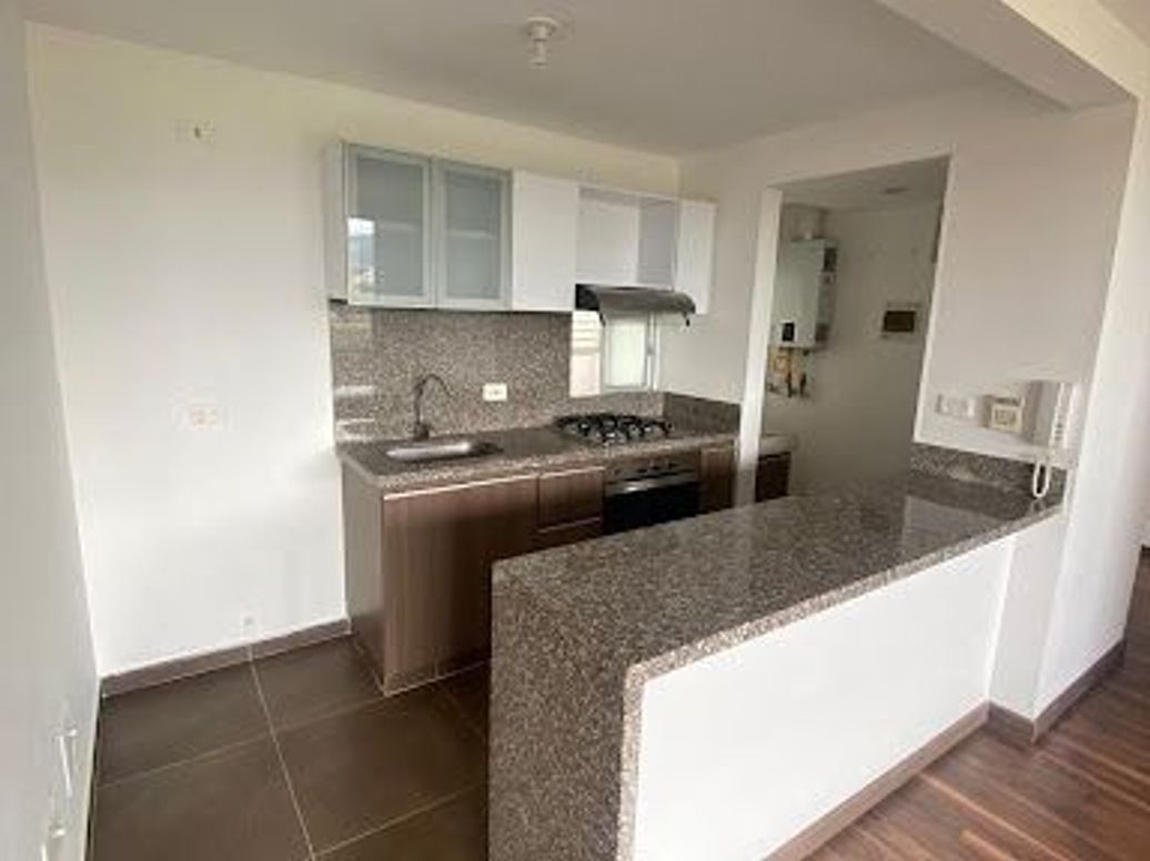 Apartamento de 3 alcobas en venta en Gran Granada, Bogotá, 65 m² · foto 6 de 20