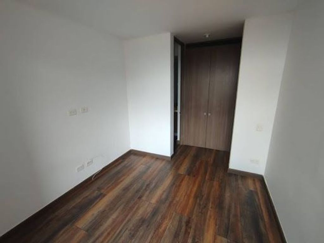 Apartamento de 3 alcobas en venta en Gran Granada, Bogotá, 65 m² · foto 8 de 20