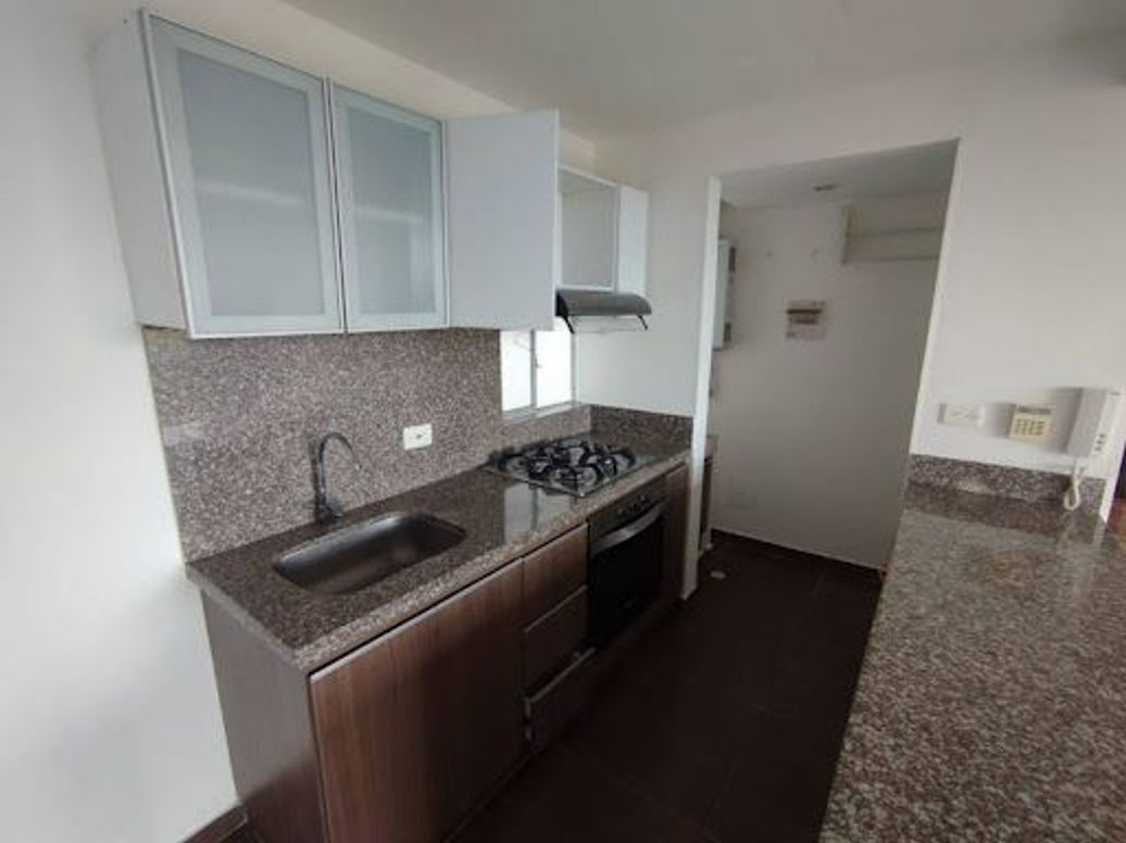 Apartamento de 3 alcobas en venta en Gran Granada, Bogotá, 65 m² · foto 5 de 20
