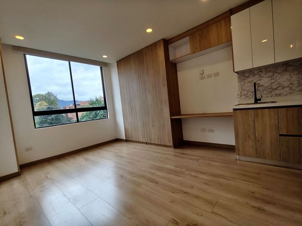 APARTAESTUDIO EN ARRIENDO en Puente Largo
