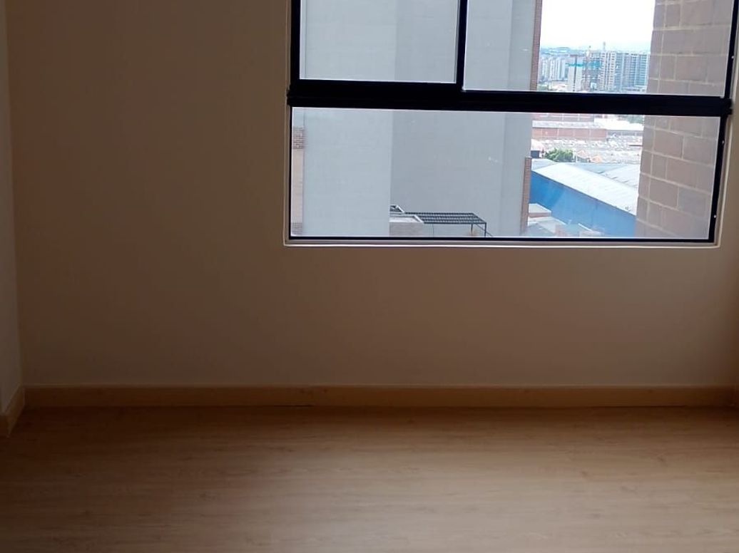 Apartamento de 3 alcobas en venta en Granjas De Techo, Bogotá, 81 m² · foto 14 de 16