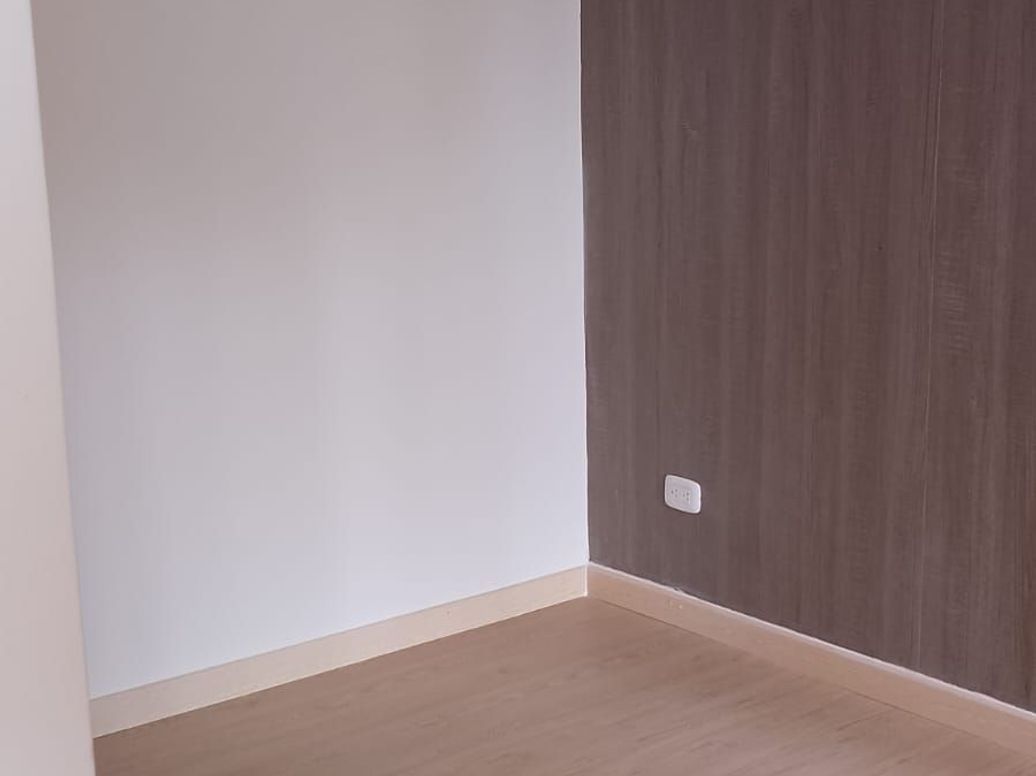 Apartamento de 3 alcobas en venta en Granjas De Techo, Bogotá, 81 m² · foto 11 de 16