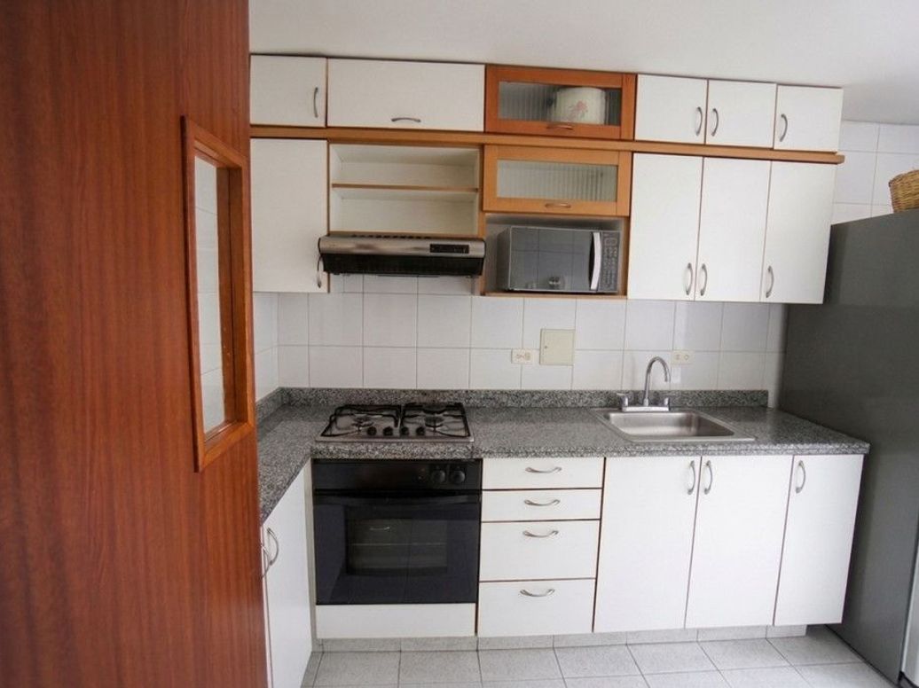 Casa de 3 alcobas en venta en Cr Jardines De Gratamira, Bogotá, 118 m² · foto 5 de 13