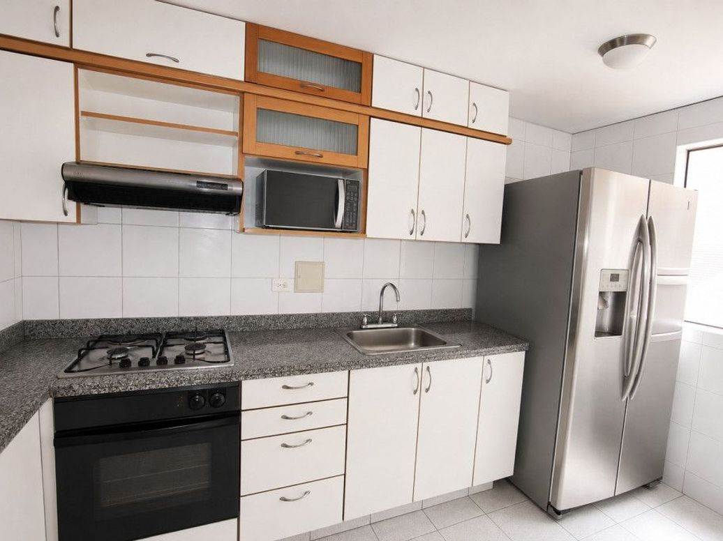 Casa de 3 alcobas en venta en Cr Jardines De Gratamira, Bogotá, 118 m² · foto 6 de 13