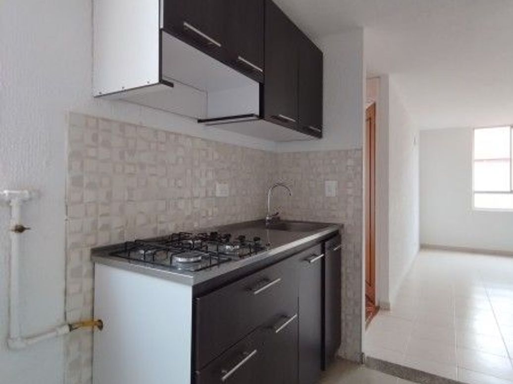 Apartamento de 3 alcobas en venta en Ub. Sabana De Tibabuyes, Bogotá, 52 m² · foto 12 de 13