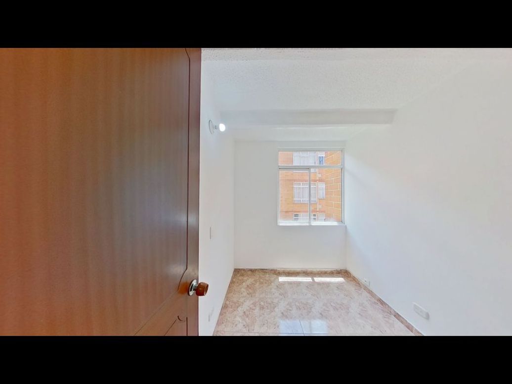 Apartamento de 3 alcobas en venta en Tintala, Bogotá, 45 m² · foto 8 de 17