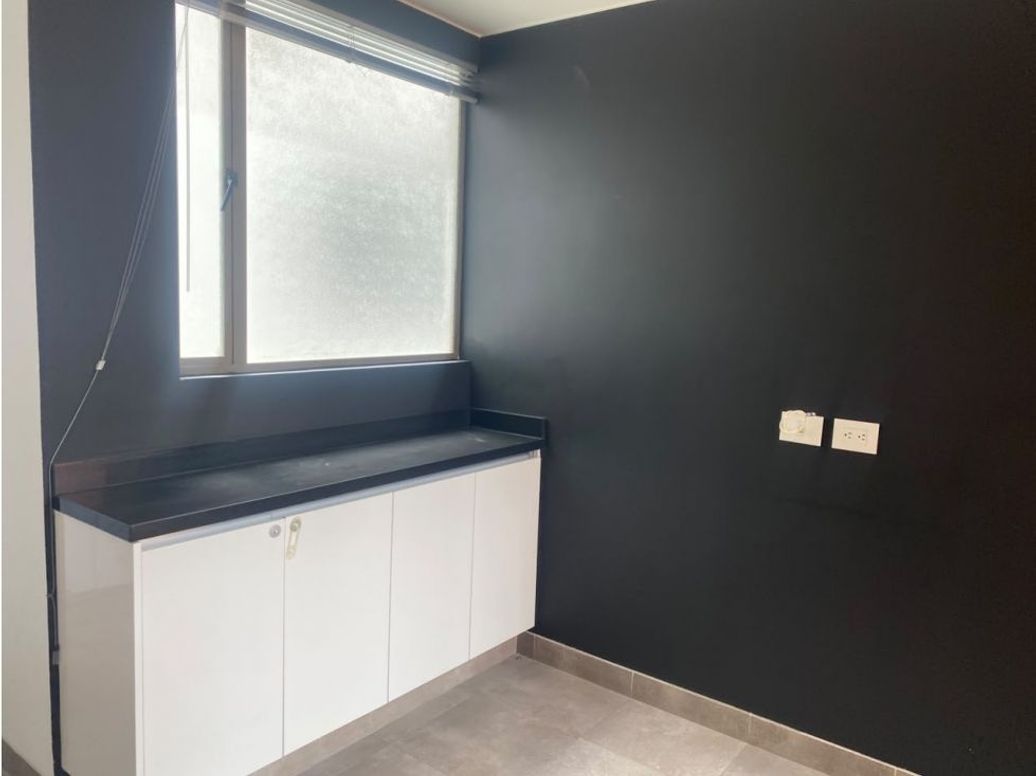 Apartamento de 3 alcobas en venta en Colinas De Suba, Bogotá, 221 m² · foto 18 de 20