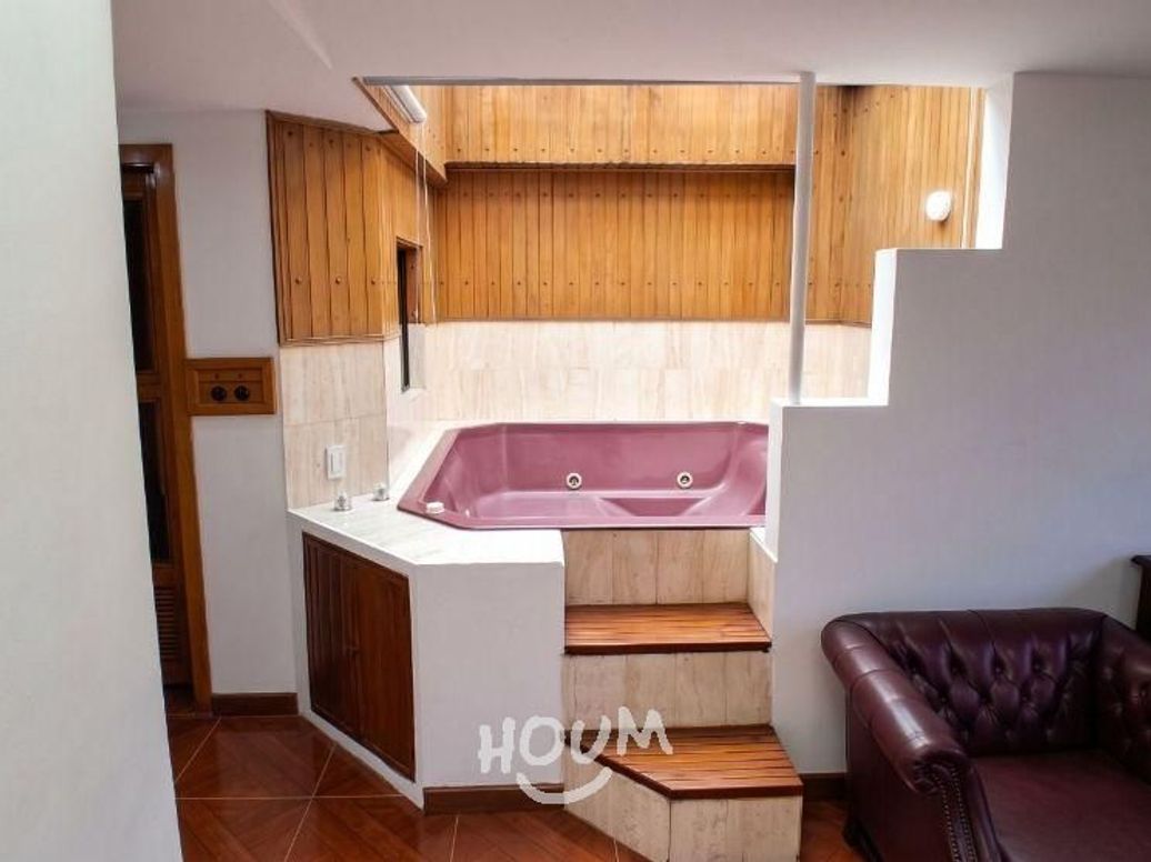 Apartamento de 3 alcobas en venta en Chico, Bogotá, 270 m² · foto 14 de 20