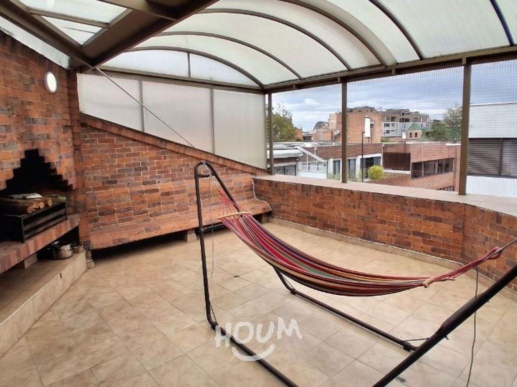 Apartamento de 3 alcobas en venta en Chico, Bogotá, 270 m² · foto 19 de 20