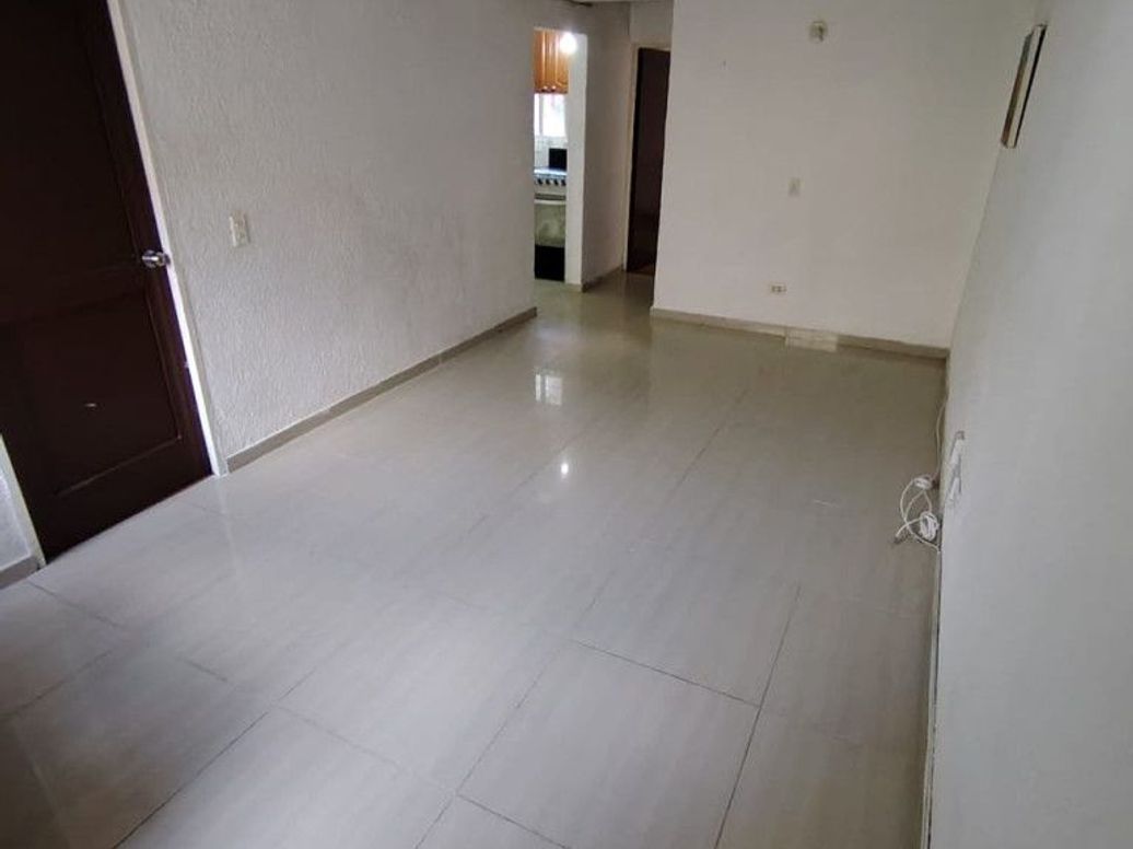 Apartamento de 3 alcobas en arriendo en Cabañas Del Norte, Bogotá, 45 m² · foto 2 de 9