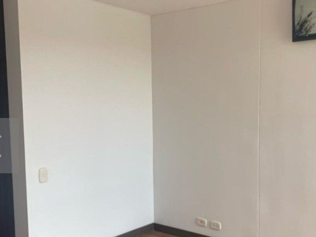 Apartamento de 3 alcobas en venta en Hayuelos, Bogotá, 75 m² · foto 9 de 14