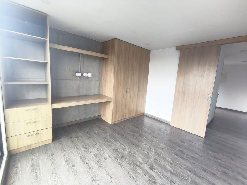 Apartamento de 1 alcoba en venta en San Jose De La Granja, Bogotá, 30 m² · foto 13 de 20
