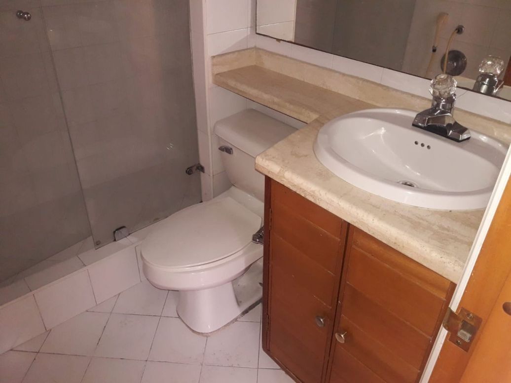 Apartaestudio en venta en Santa Bibiana, Bogotá, 38 m² · foto 4 de 7