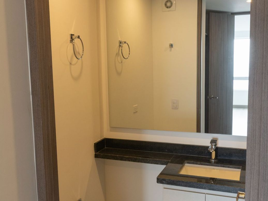 Apartamento de 2 alcobas en venta en San Victorino, Bogotá, 68 m² · foto 11 de 14