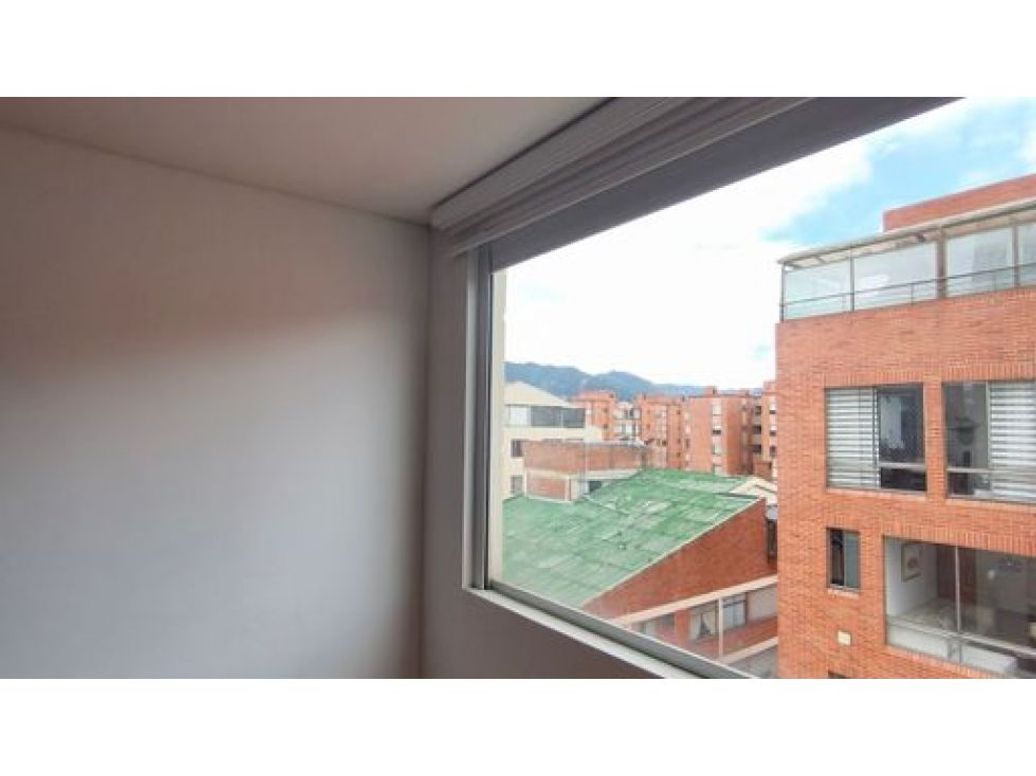 Apartamento de 2 alcobas en venta en Cedritos, Bogotá, 68 m² · foto 14 de 17