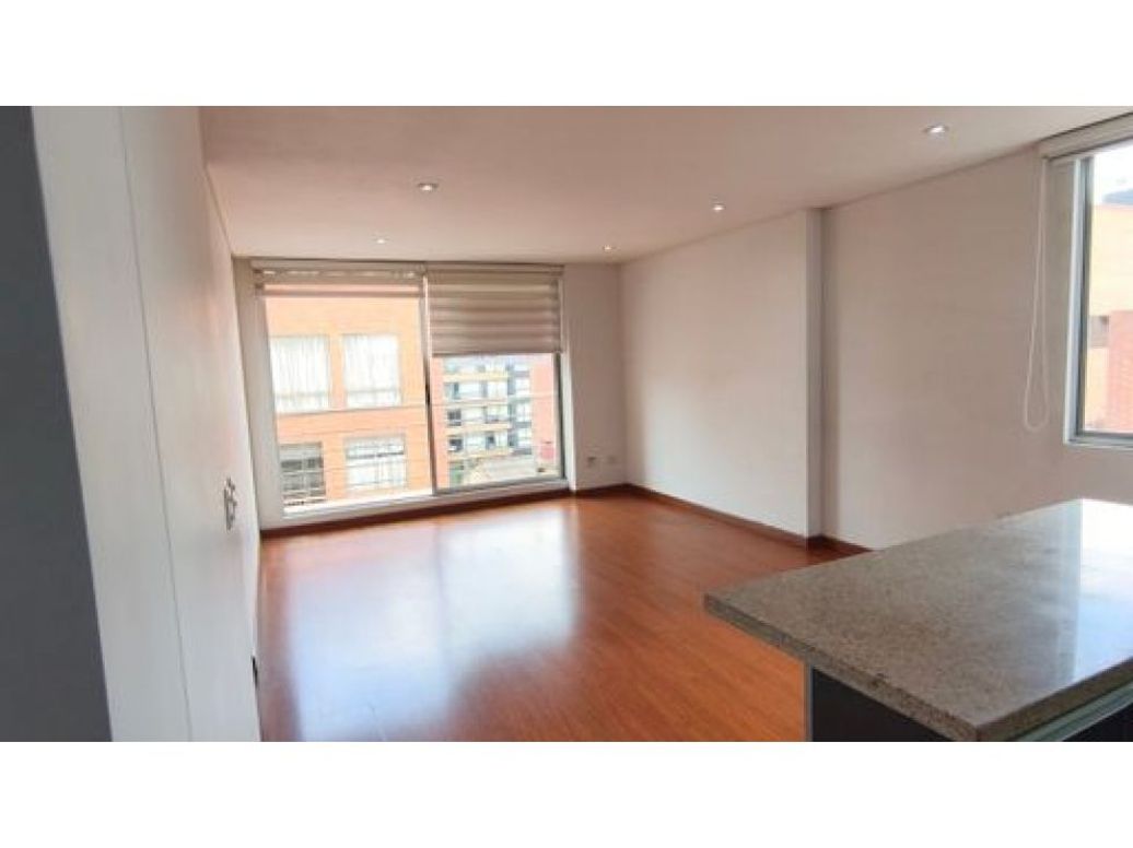 Apartamento de 2 alcobas en venta en Cedritos, Bogotá, 68 m² · foto 3 de 17