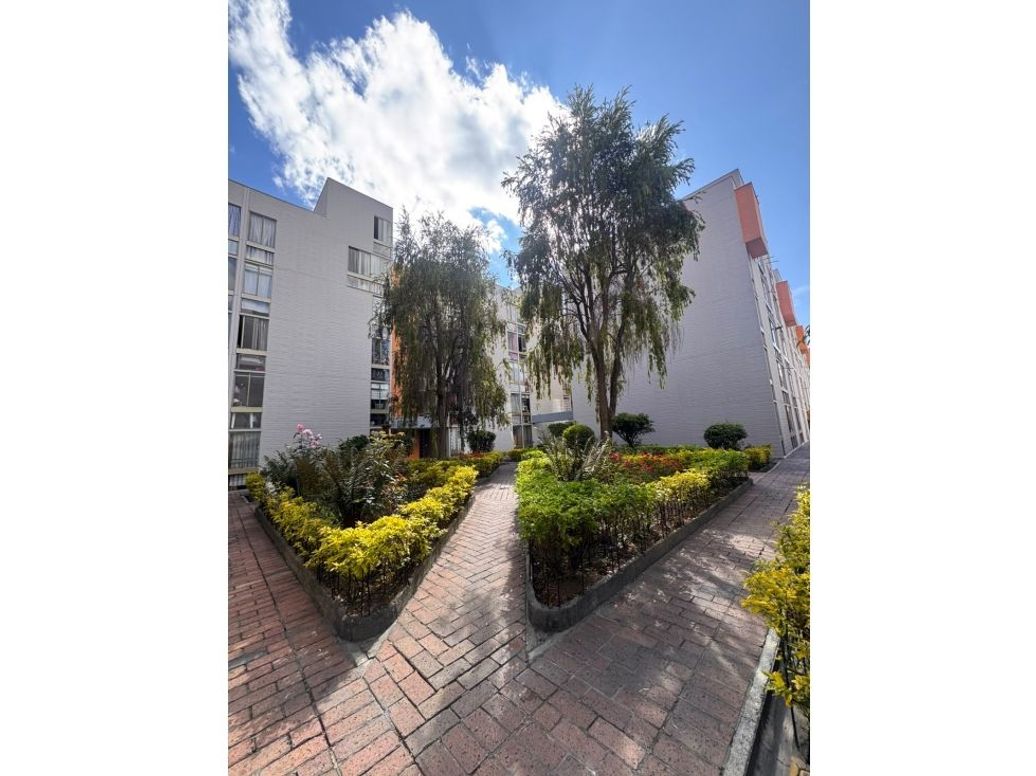 Apartamento de 3 alcobas en venta en Minuto De Dios, Bogotá, 93 m² · foto 18 de 18