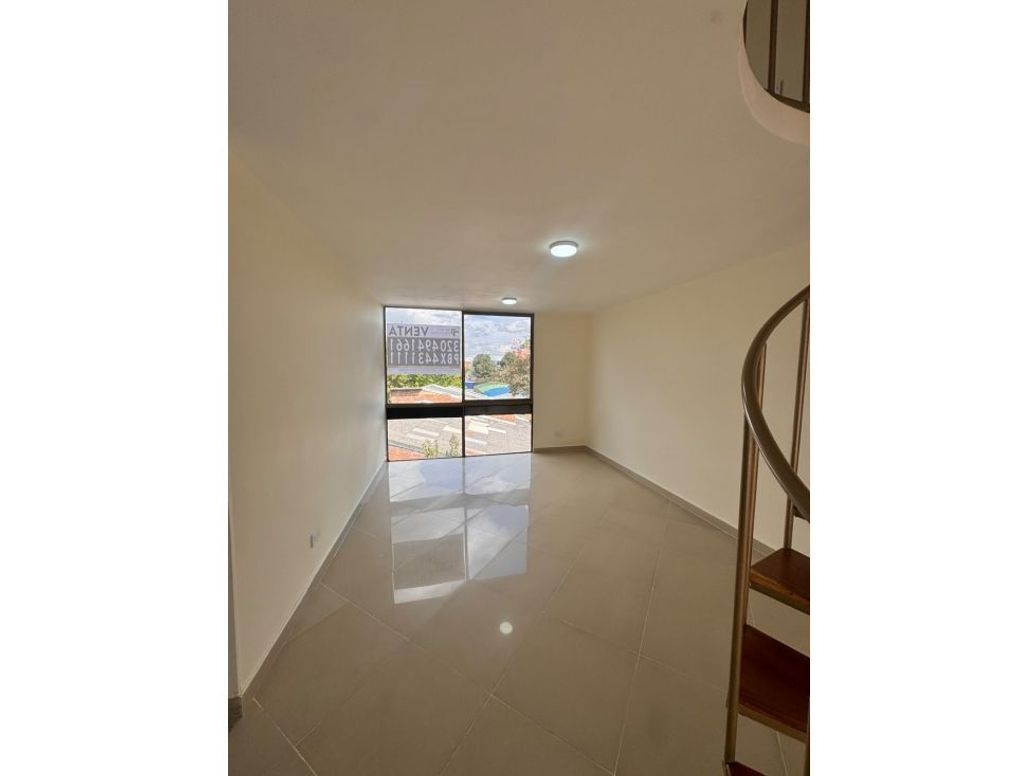 Apartamento de 3 alcobas en venta en Minuto De Dios, Bogotá, 93 m² · foto 2 de 18