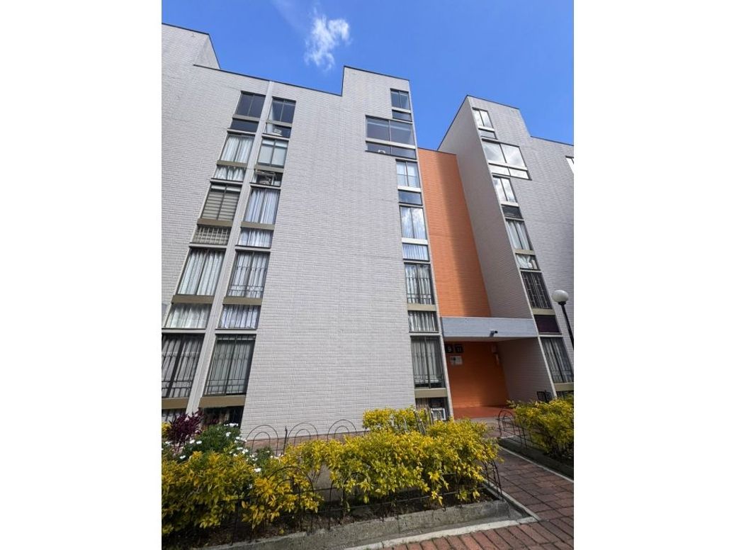 Apartamento de 3 alcobas en venta en Minuto De Dios, Bogotá, 93 m² · foto 17 de 18