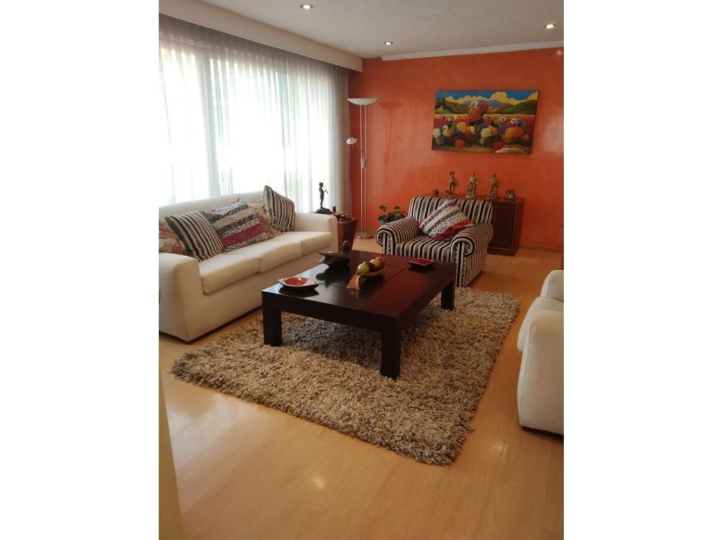 Apartamento de 3 alcobas en venta en Chico, Bogotá, 250 m² · foto 13 de 20