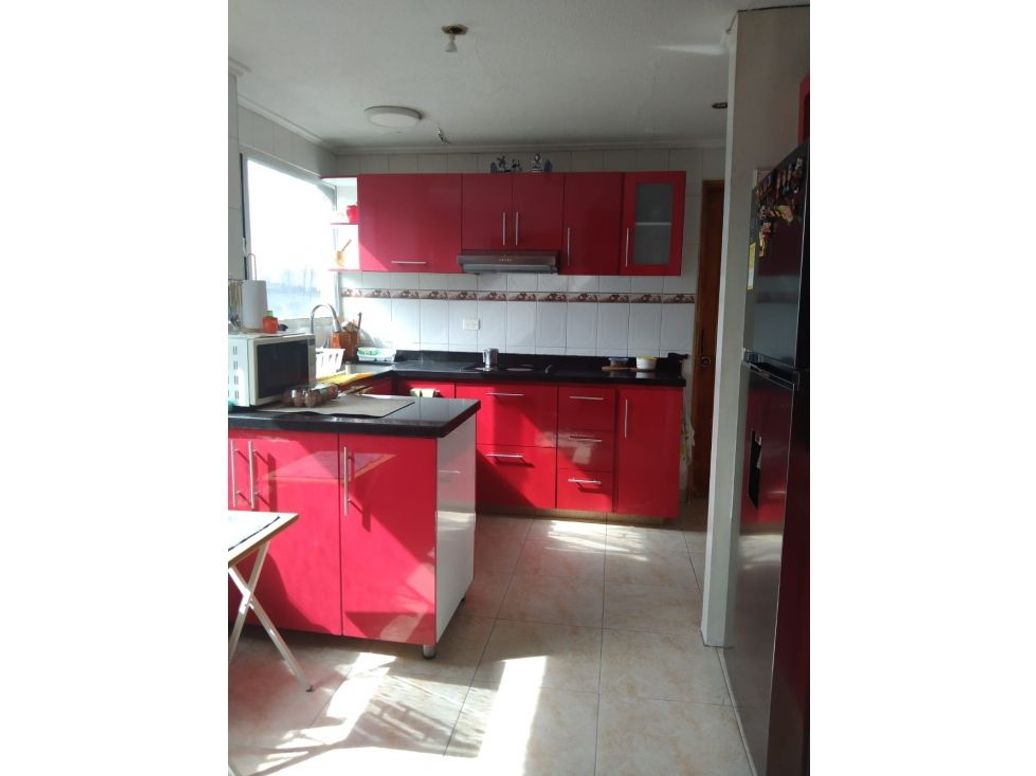 Apartamento de 3 alcobas en venta en Chico, Bogotá, 250 m² · foto 4 de 20
